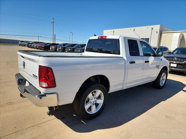 2024 RAM Ram 1500 Classic RAM 1500 CLASSIC TRADESMAN QUAD CAB 4X4 64 BOX