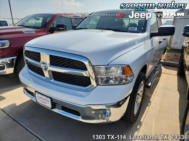 2024 RAM Ram 1500 Classic RAM 1500 CLASSIC TRADESMAN QUAD CAB 4X4 64 BOX