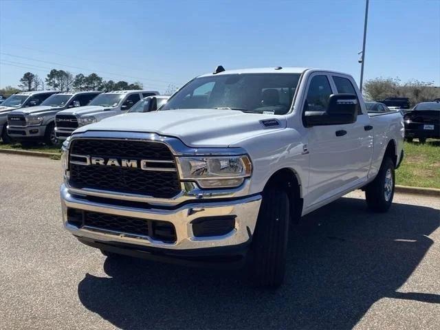 2024 RAM Ram 2500 RAM 2500 TRADESMAN CREW CAB 4X4 64 BOX