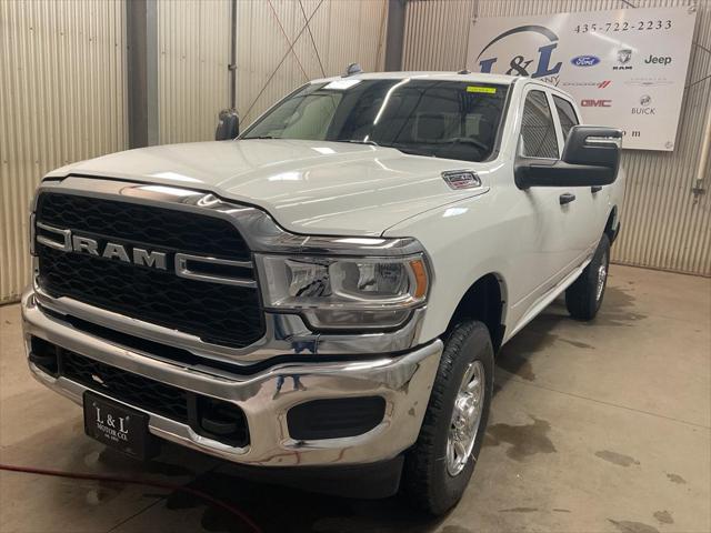 2024 RAM Ram 2500 RAM 2500 TRADESMAN CREW CAB 4X4 64 BOX