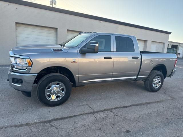 2024 RAM Ram 2500 RAM 2500 TRADESMAN CREW CAB 4X4 64 BOX