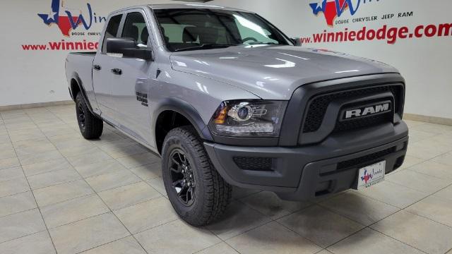 2024 RAM Ram 1500 Classic RAM 1500 CLASSIC WARLOCK QUAD CAB 4X4 64 BOX