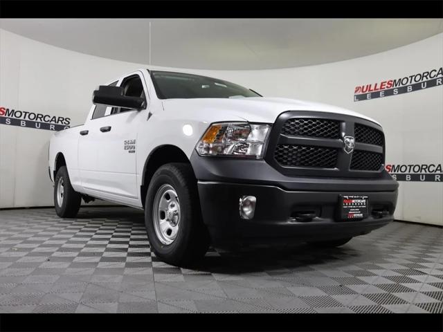 2024 RAM Ram 1500 Classic RAM 1500 CLASSIC TRADESMAN QUAD CAB 4X4 64 BOX