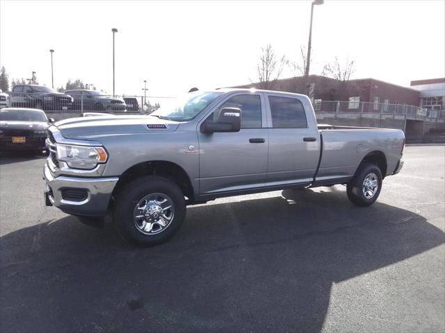 2024 RAM Ram 2500 RAM 2500 TRADESMAN CREW CAB 4X4 8 BOX