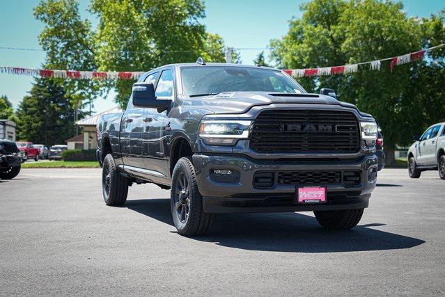 2024 RAM Ram 2500 RAM 2500 LARAMIE MEGA CAB 4X4 64 BOX