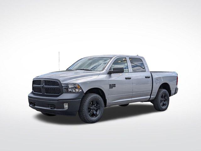 2024 RAM Ram 1500 Classic RAM 1500 CLASSIC TRADESMAN CREW CAB 4X4 57 BOX