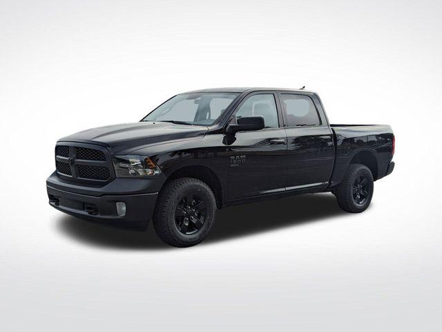 2024 RAM Ram 1500 Classic RAM 1500 CLASSIC TRADESMAN CREW CAB 4X4 57 BOX