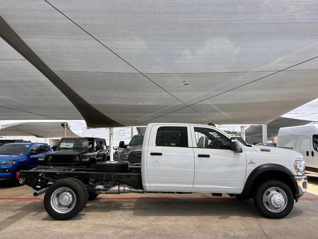 2024 RAM Ram 5500 Chassis Cab RAM 5500 TRADESMAN CHASSIS CREW CAB 4X4 60 CA