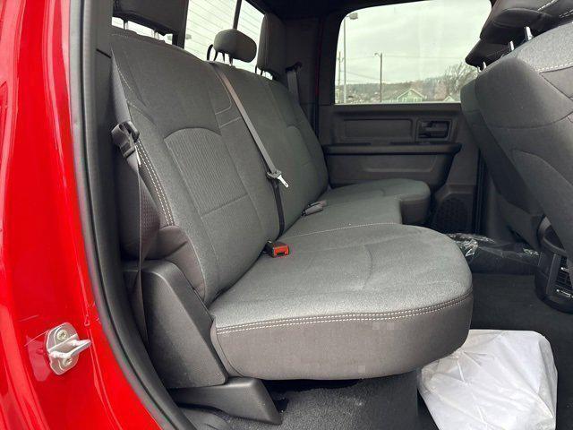 2024 Ram 2500 Tradesman Crew Cab 4x4 6'4" Box