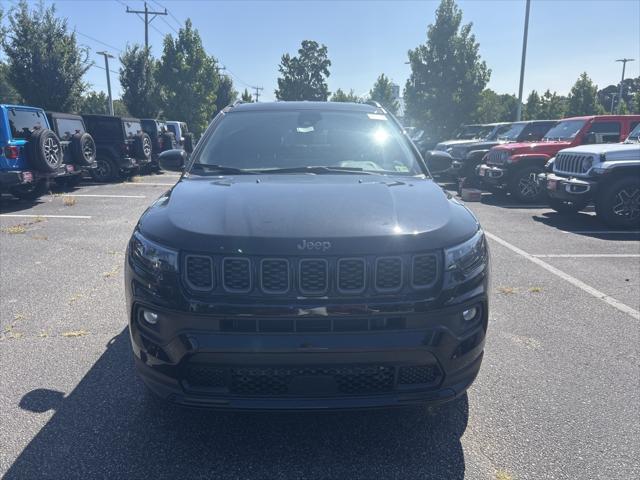 2024 Jeep Compass COMPASS LATITUDE 4X4