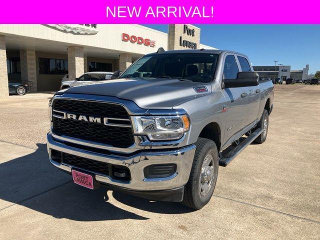 2020 RAM 2500 Tradesman Crew Cab 4X4 64 Box 2020 RAM 2500 Tradesman Crew Cab 4X4 64 Box