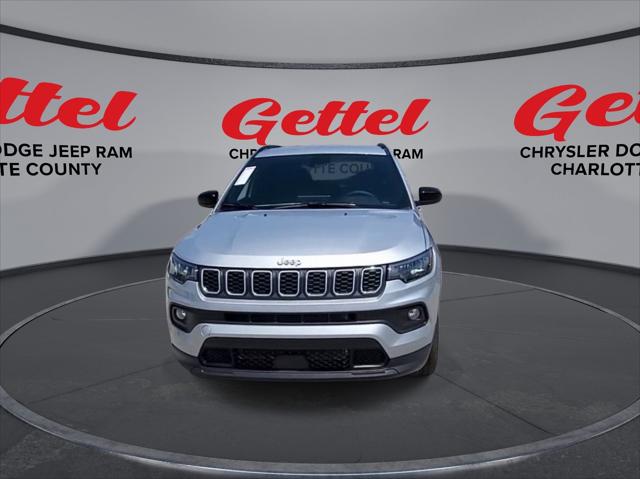 2024 Jeep Compass COMPASS LATITUDE 4X4