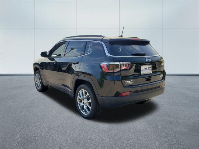 2024 Jeep Compass COMPASS LATITUDE LUX 4X4