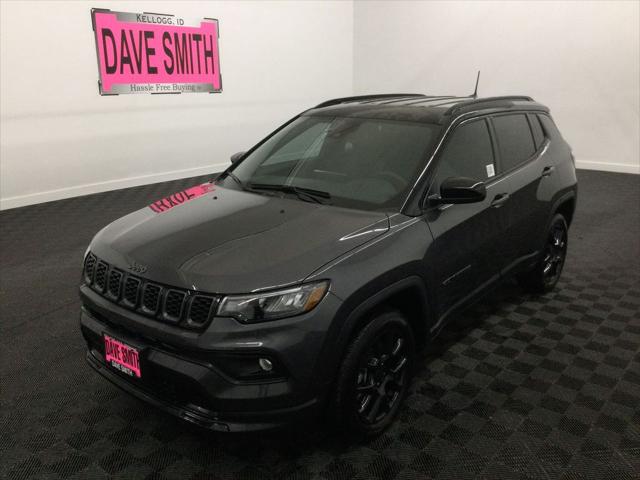 2024 Jeep Compass COMPASS LATITUDE 4X4