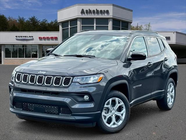 2024 Jeep Compass COMPASS LATITUDE 4X4