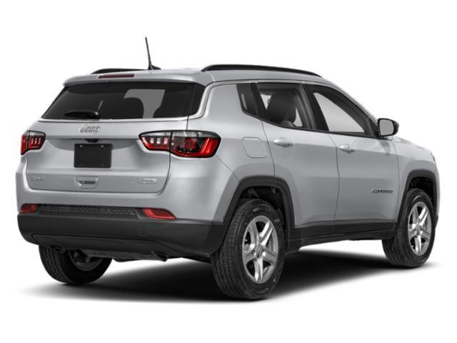 2024 Jeep Compass COMPASS LATITUDE 4X4