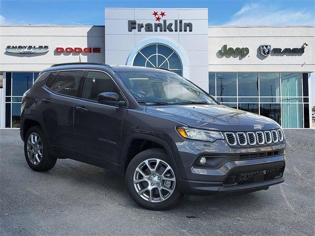 2024 Jeep Compass COMPASS LATITUDE LUX 4X4