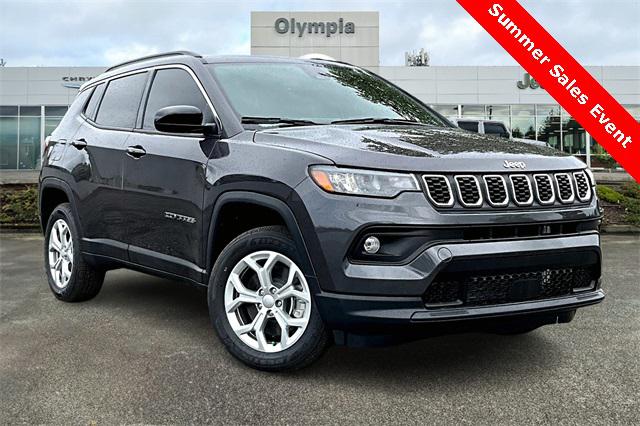 2024 Jeep Compass COMPASS LATITUDE 4X4