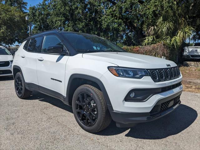 2024 Jeep Compass COMPASS LATITUDE 4X4