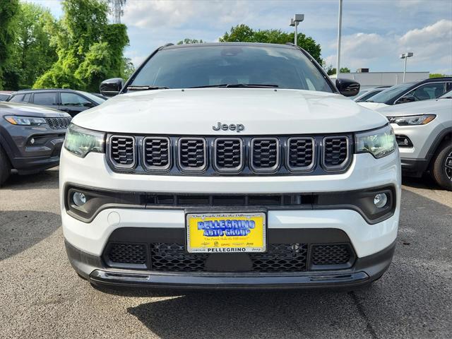 2024 Jeep Compass COMPASS LATITUDE 4X4