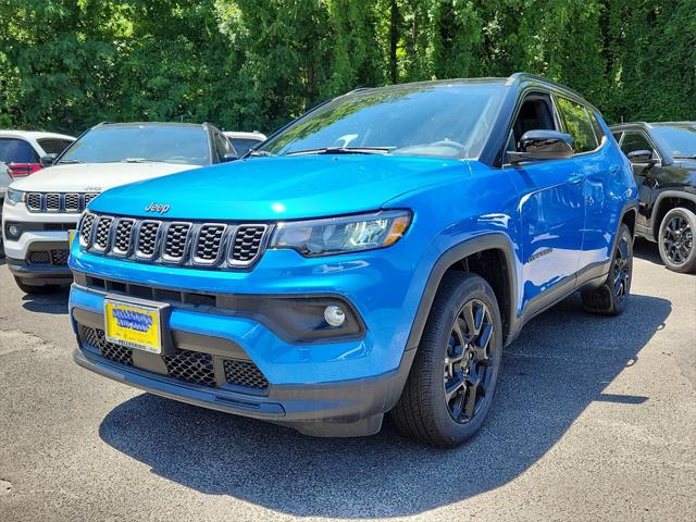 2024 Jeep Compass COMPASS LATITUDE 4X4