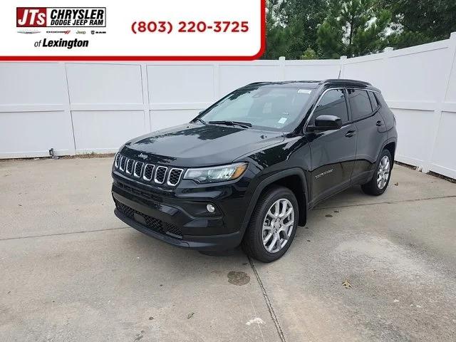 2024 Jeep Compass COMPASS LATITUDE LUX 4X4