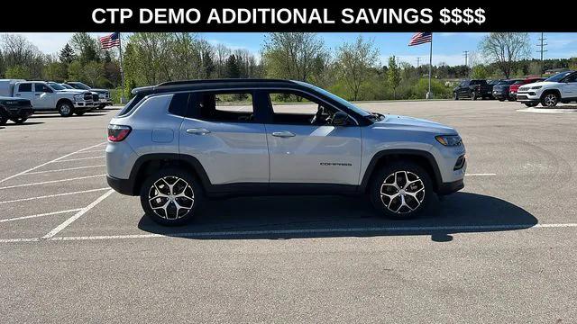 2024 Jeep Compass COMPASS LIMITED 4X4