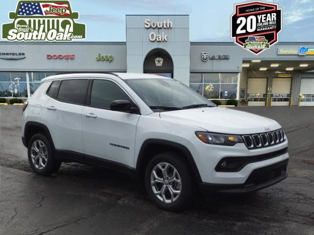 2024 Jeep Compass COMPASS LATITUDE 4X4