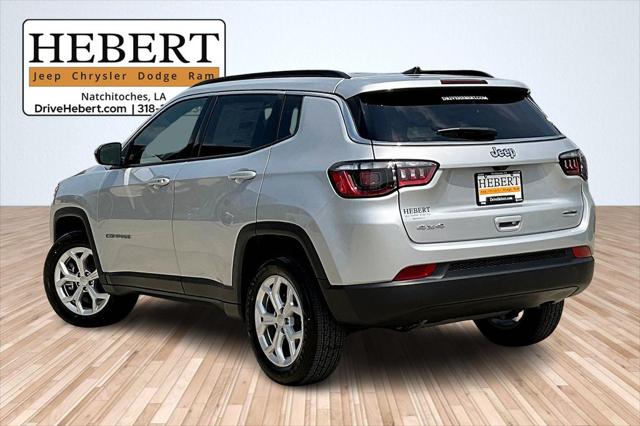 2024 Jeep Compass COMPASS LATITUDE 4X4