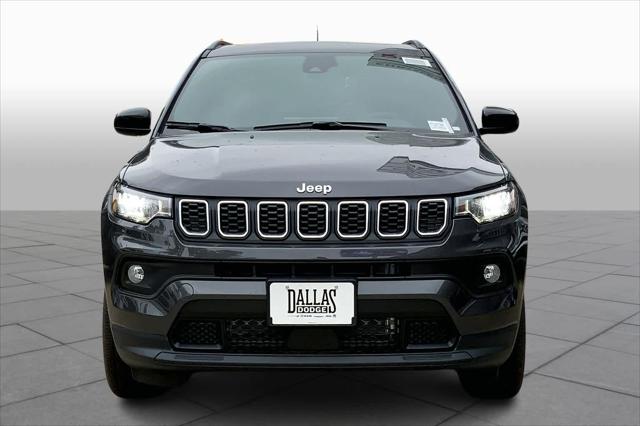 2024 Jeep Compass COMPASS LATITUDE LUX 4X4