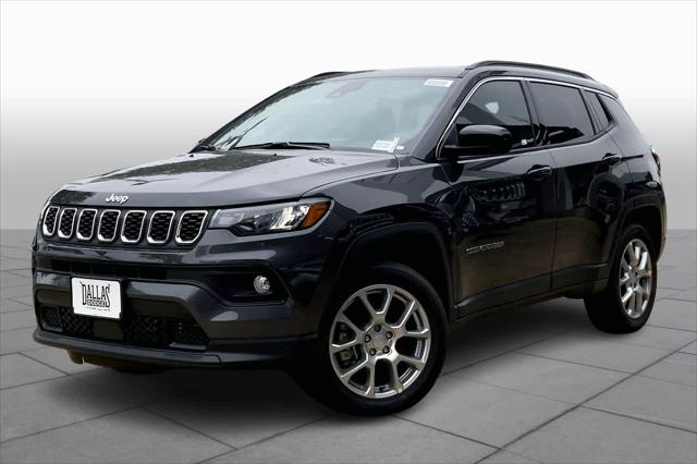 2024 Jeep Compass COMPASS LATITUDE LUX 4X4