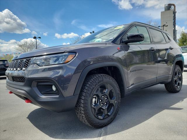 2024 Jeep Compass COMPASS TRAILHAWK 4X4