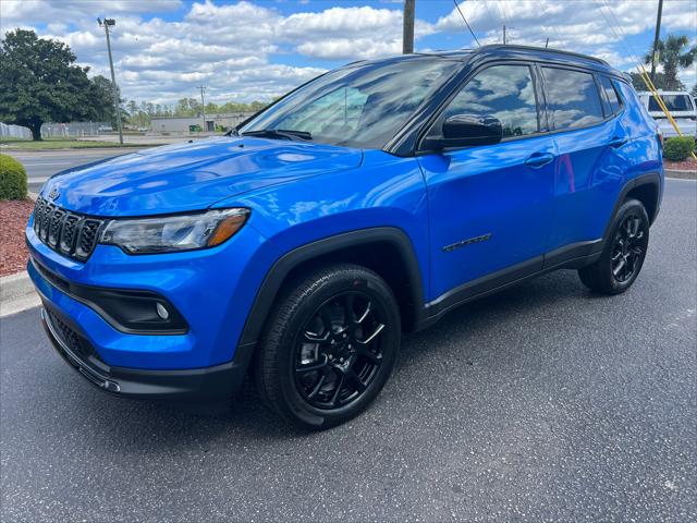 2024 Jeep Compass COMPASS LATITUDE 4X4