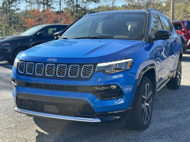 2024 Jeep Compass COMPASS LIMITED 4X4