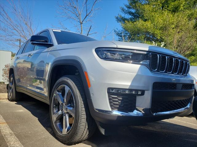 2024 Jeep Grand Cherokee GRAND CHEROKEE L LIMITED 4X4