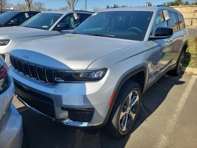 2024 Jeep Grand Cherokee GRAND CHEROKEE L LIMITED 4X4