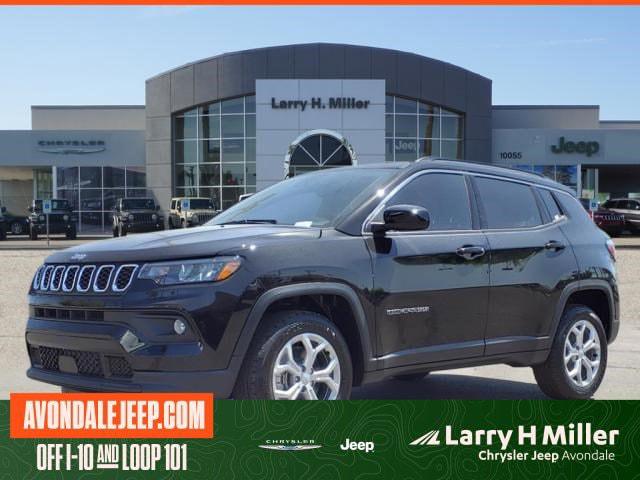 2024 Jeep Compass COMPASS LATITUDE 4X4