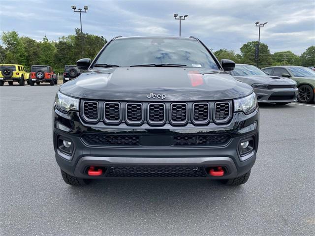 2024 Jeep Compass COMPASS TRAILHAWK 4X4