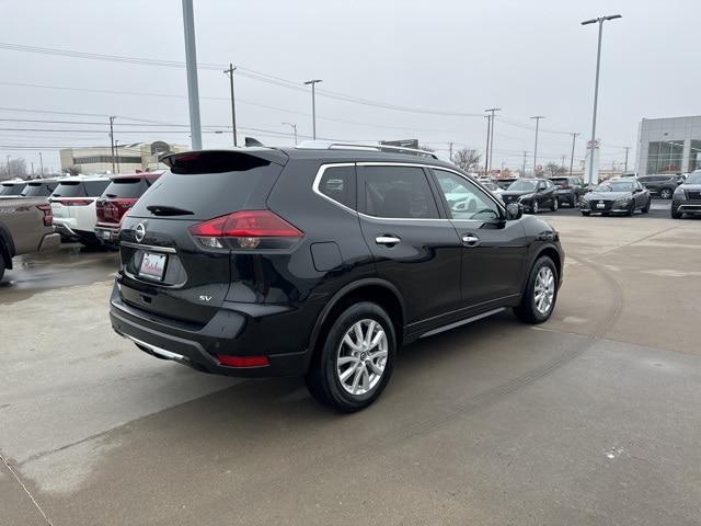 2020 Nissan Rogue SV FWD