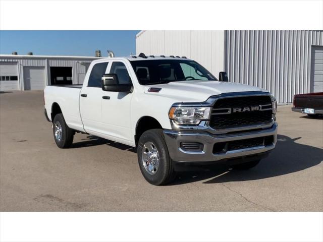 2024 RAM Ram 2500 RAM 2500 TRADESMAN CREW CAB 4X4 8 BOX