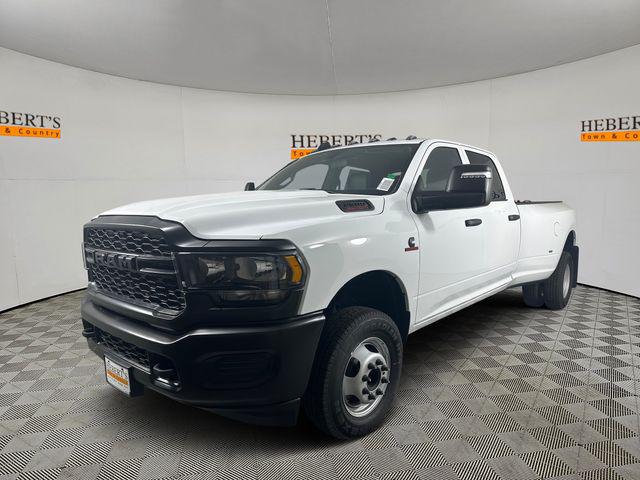 2024 RAM Ram 3500 RAM 3500 TRADESMAN CREW CAB 4X4 8 BOX