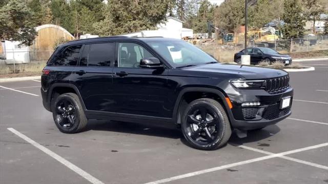 2024 Jeep Grand Cherokee GRAND CHEROKEE LIMITED 4X4