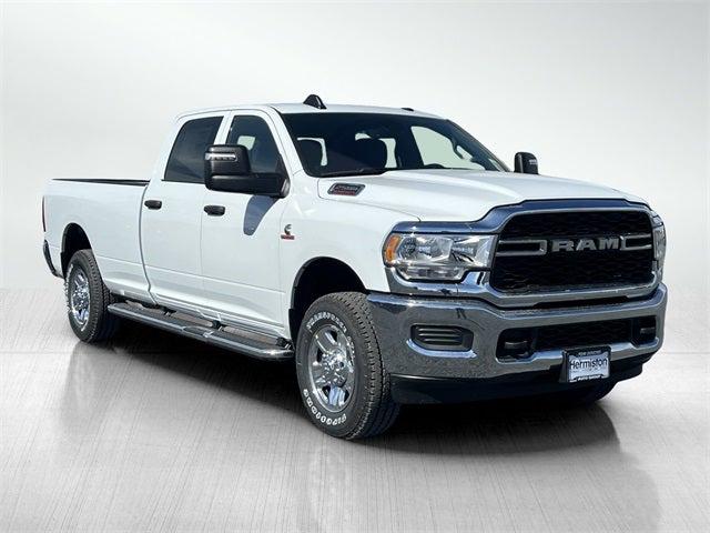 2024 RAM Ram 2500 RAM 2500 TRADESMAN CREW CAB 4X4 8 BOX