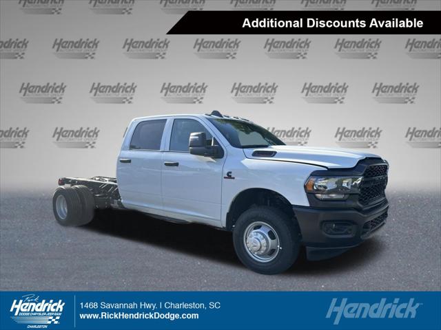 2024 RAM Ram 3500 Chassis Cab RAM 3500 TRADESMAN CREW CAB CHASSIS 4X2 60 CA