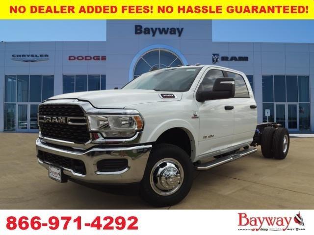 2024 RAM Ram 3500 Chassis Cab RAM 3500 SLT CREW CAB CHASSIS 4X4 60 CA