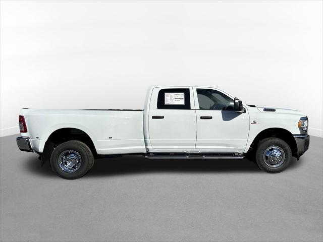 2024 RAM Ram 3500 RAM 3500 TRADESMAN CREW CAB 4X4 8 BOX