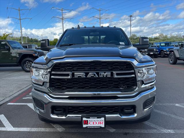 2024 RAM Ram 3500 RAM 3500 TRADESMAN CREW CAB 4X4 8 BOX