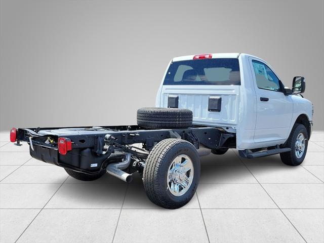 2024 RAM Ram 3500 Chassis Cab RAM 3500 TRADESMAN CHASSIS REGULAR CAB 4X4 60 CA