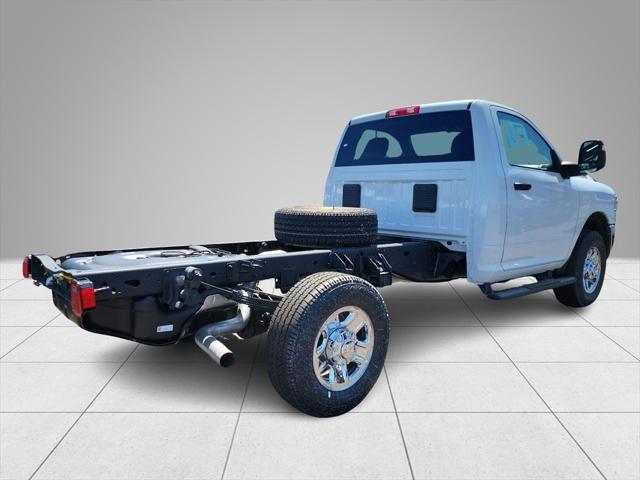 2024 RAM Ram 3500 Chassis Cab RAM 3500 TRADESMAN CHASSIS REGULAR CAB 4X4 60 CA