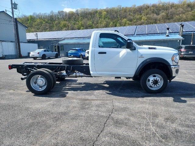 2024 RAM Ram 4500 Chassis Cab RAM 4500 TRADESMAN CHASSIS REGULAR CAB 4X4 60 CA